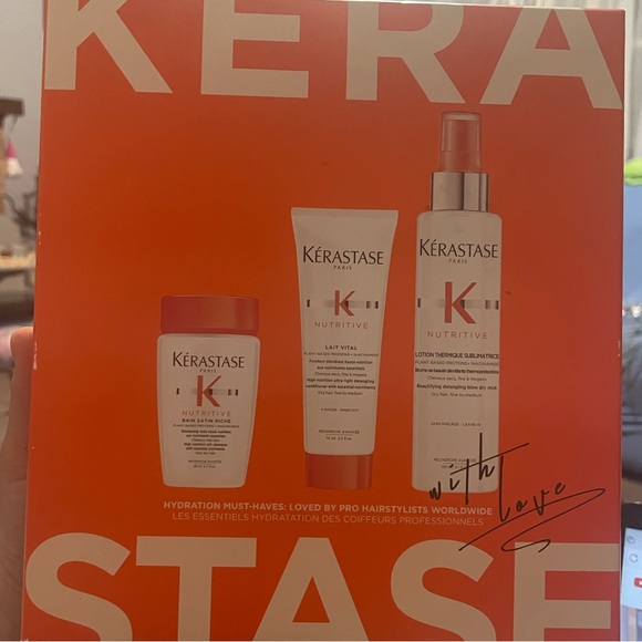 Kerastase nutritive fine to medium dry hair care set - Picture 1 of 8
